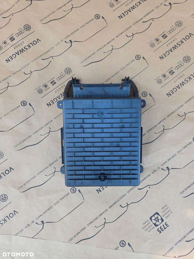 AUDI A6 S6 RS6 A7 S7 RS7 C8 SCHOWEK PÓŁKA TUNELU ŚRODKOWEGO 4K0864981 - 3