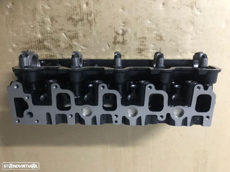 Colaça de motor nova Toyota Dyna Ly212 3.0d 5L - 4