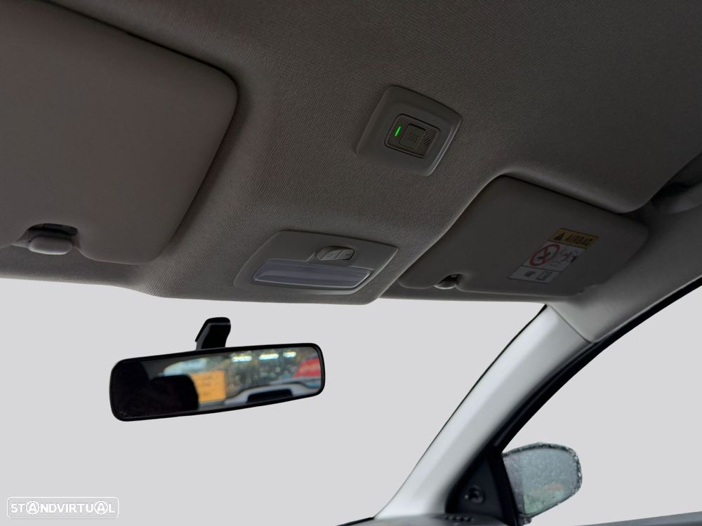 Dacia Sandero 1.0 SCe Essential - 32