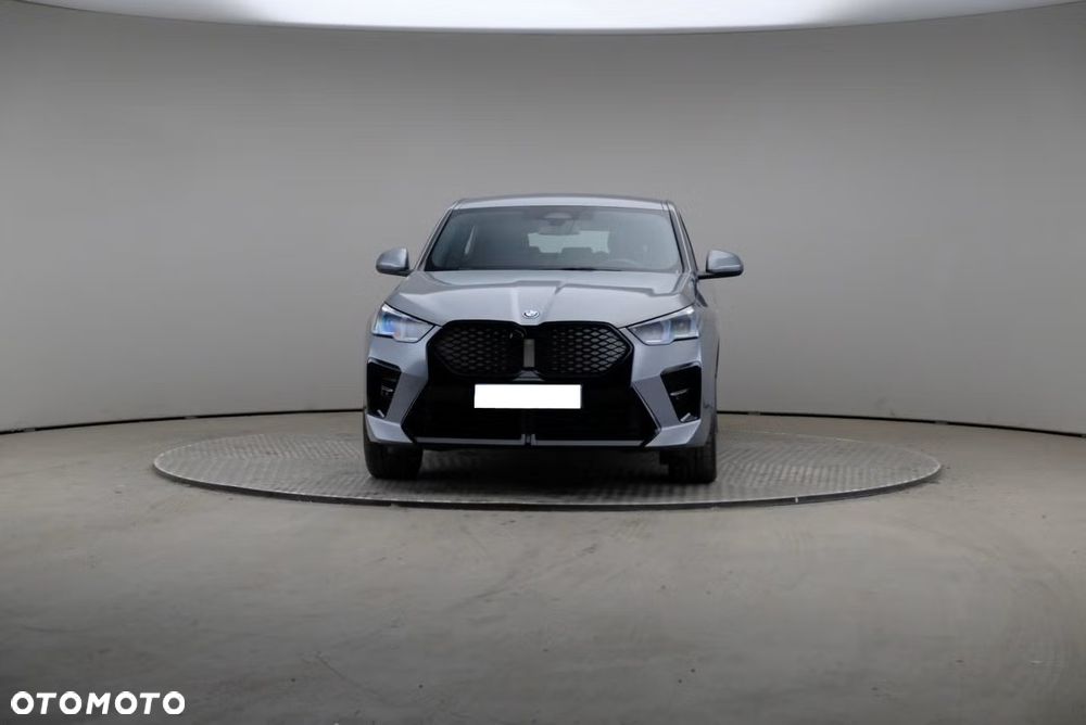 BMW iX2 xDrive30 66.5kWh - 7
