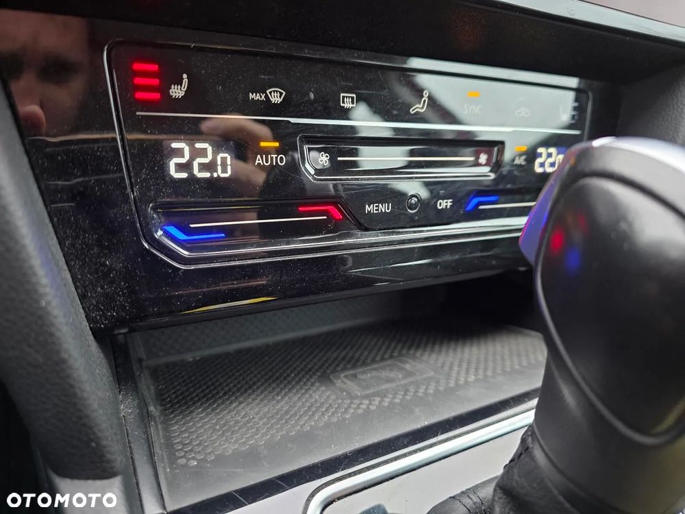 Volkswagen Passat 2.0 TDI SCR Business Plus DSG - 15