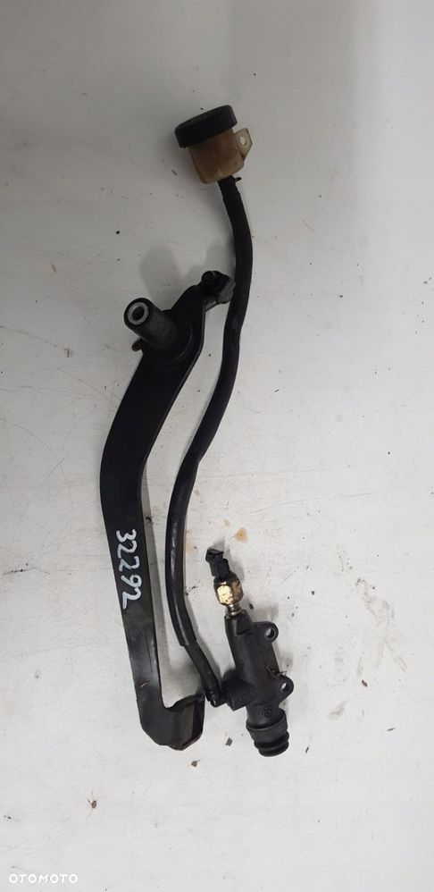 APRILIA PEGASO 650 DŹWIGNIA HAMULCA NOŻNEGO POMPA - 1