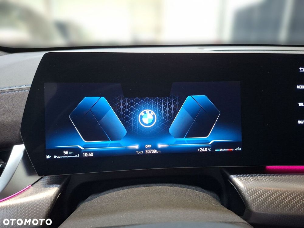 BMW X2 - 16