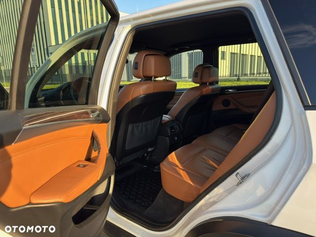 BMW X5 3.0sd - 9