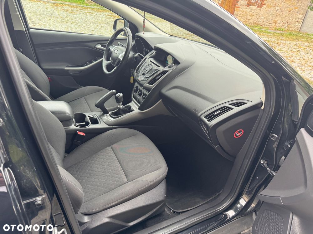 Ford Focus 1.6 TDCi DPF Titanium - 24