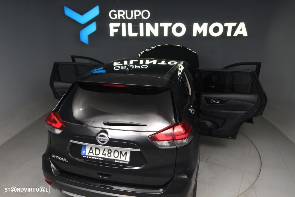 Nissan X-Trail 1.3 DIG-T N-Connecta DCT - 11