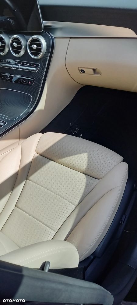 Mercedes-Benz Klasa C 220 d 4MATIC 9G-TRONIC - 5