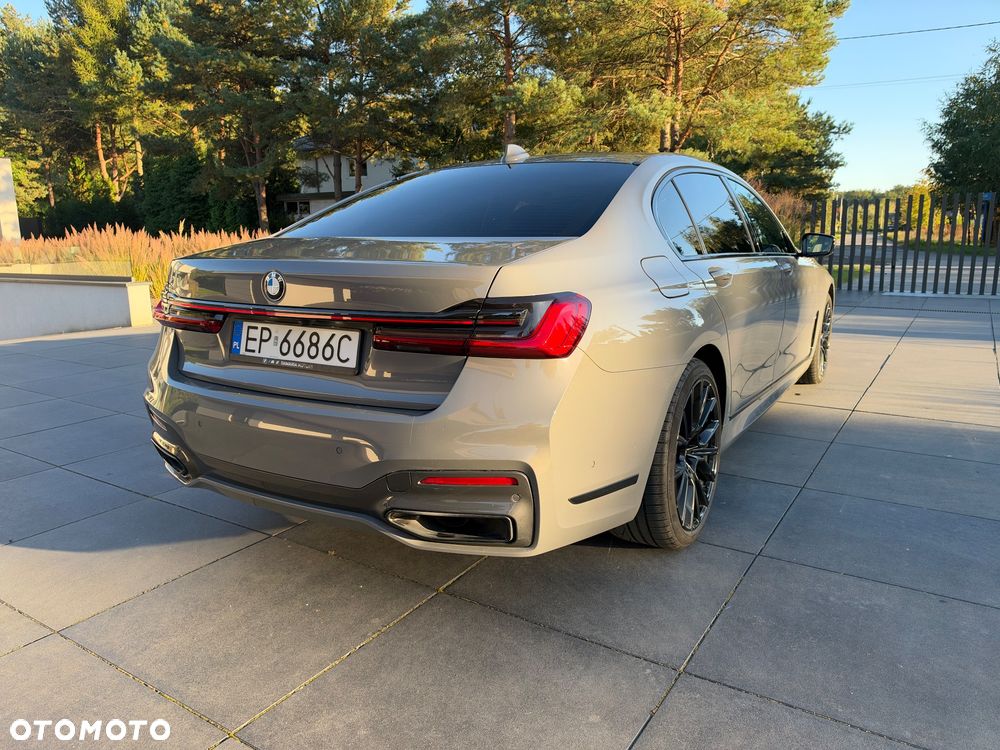 BMW Seria 7 730Ld xDrive mHEV sport - 1