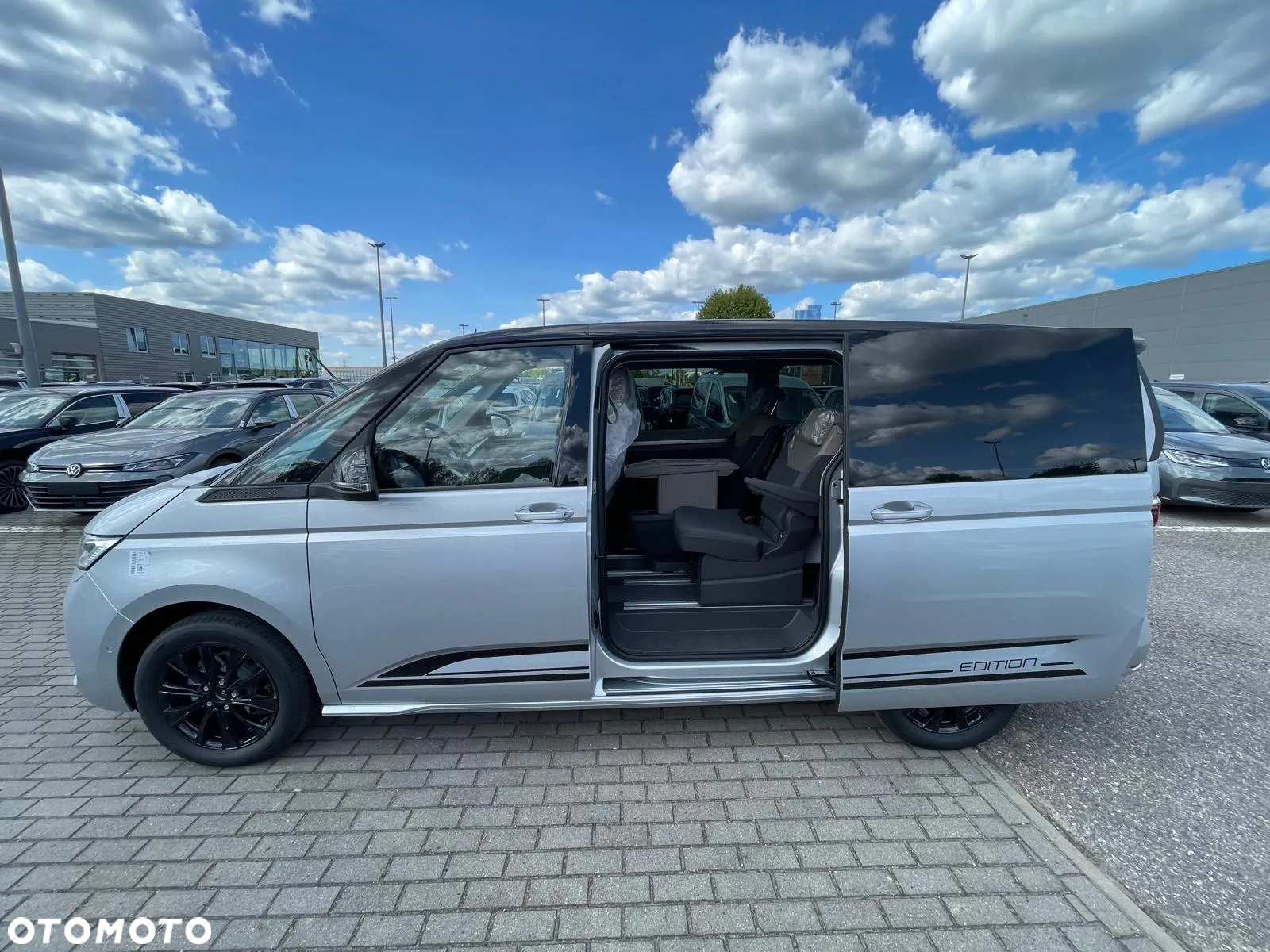 Volkswagen Multivan 2.0 TDI L2 Edition DSG - 11