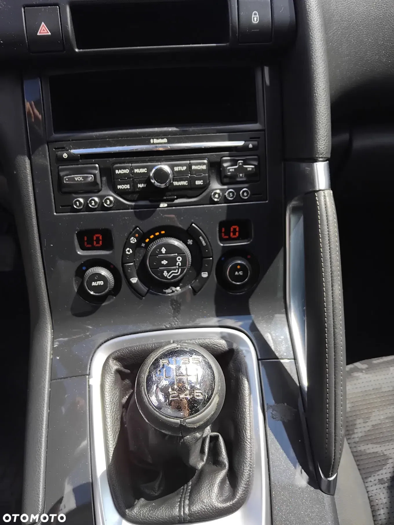 Peugeot 3008 1.6 Active - 15