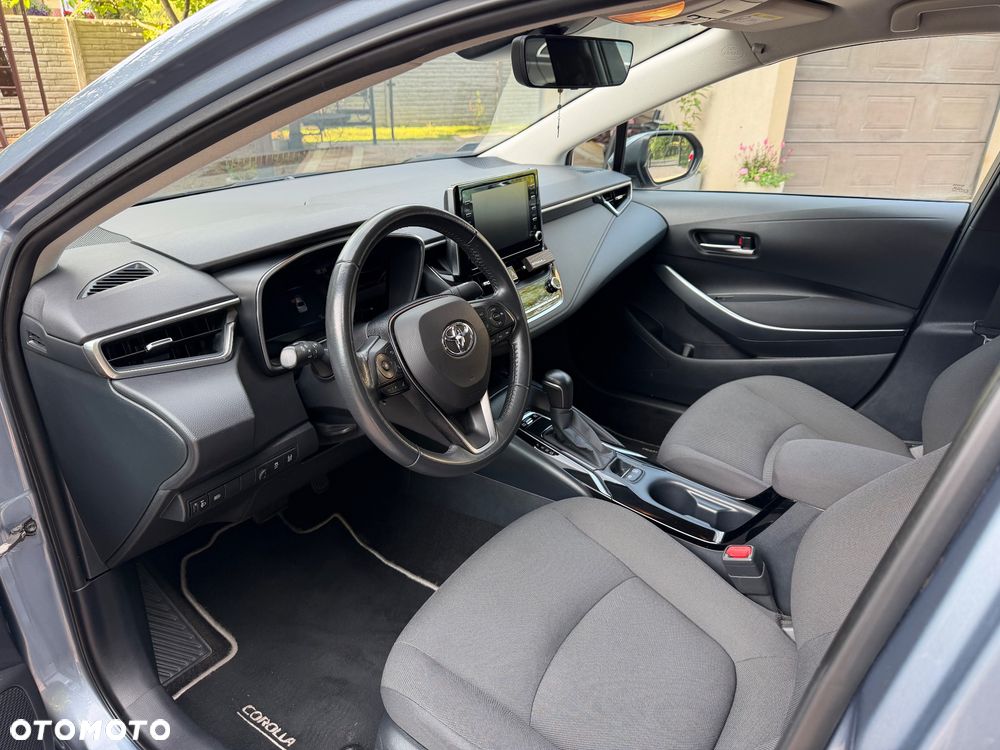 Toyota Corolla 1.8 Hybrid Comfort - 9