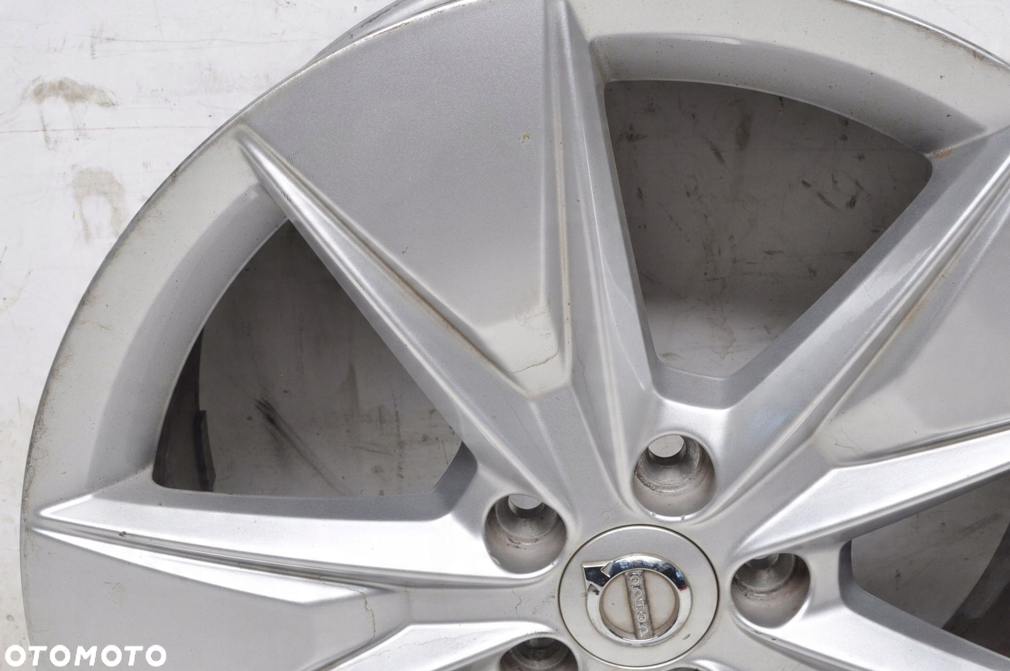 VOLVO S60 V60 XC40 FELGA ALUMINIOWA R18" 7.5J 5X108 ET 50.5 31680200 - 3