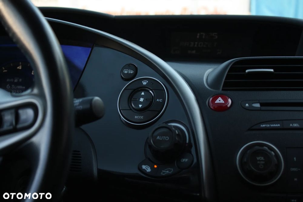 Honda Civic 1.8i-VTEC Automatik Comfort - 16