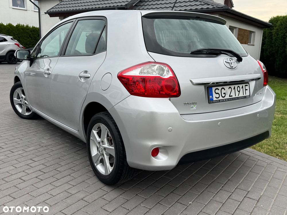 Toyota Auris - 29