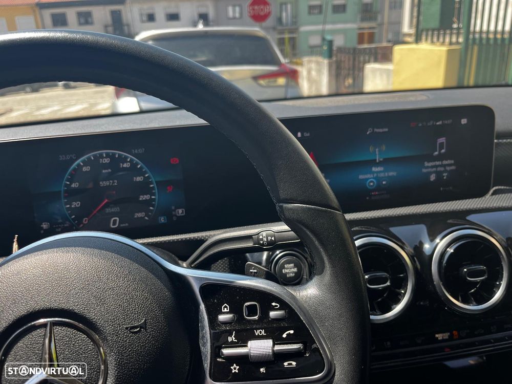 Mercedes-Benz A 180 d Business Solutions Aut. — fotografia 6
