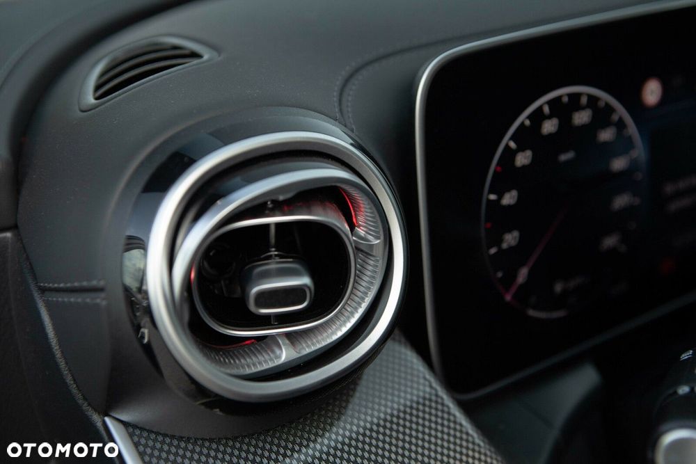 Mercedes-Benz GLC - 20