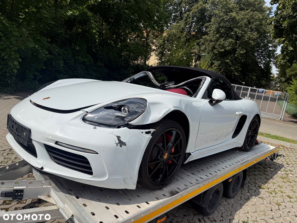 Porsche 718 Boxster S - 10