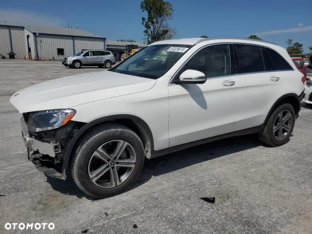 Mercedes-Benz GLC - 26
