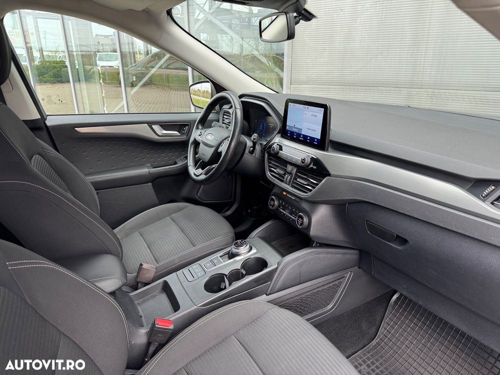 Ford Kuga 2.0 EcoBlue A8 AWD Titanium - 12