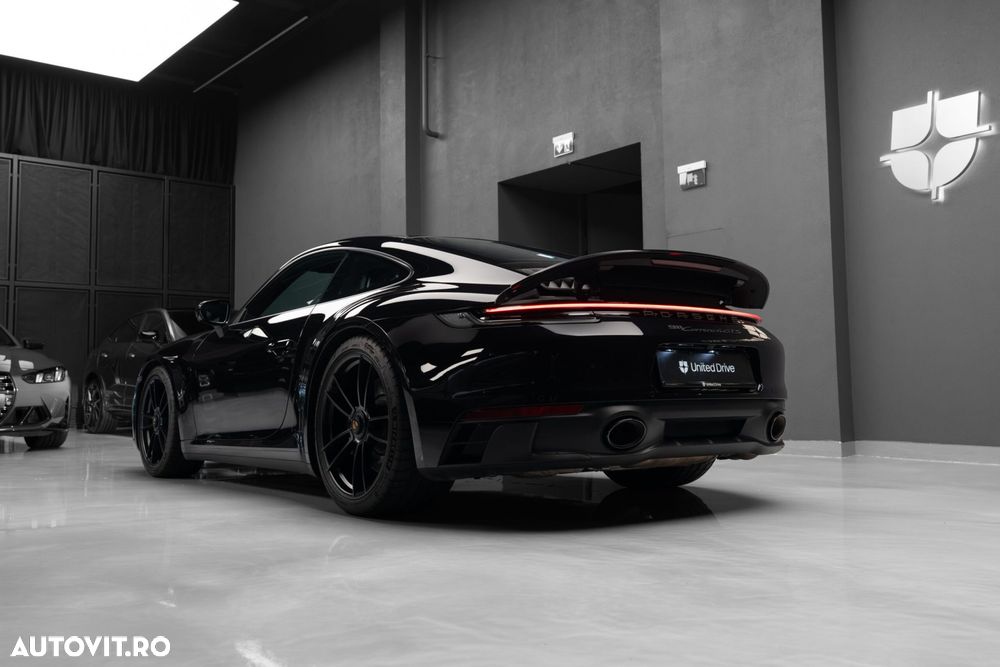 Porsche 911 - 37