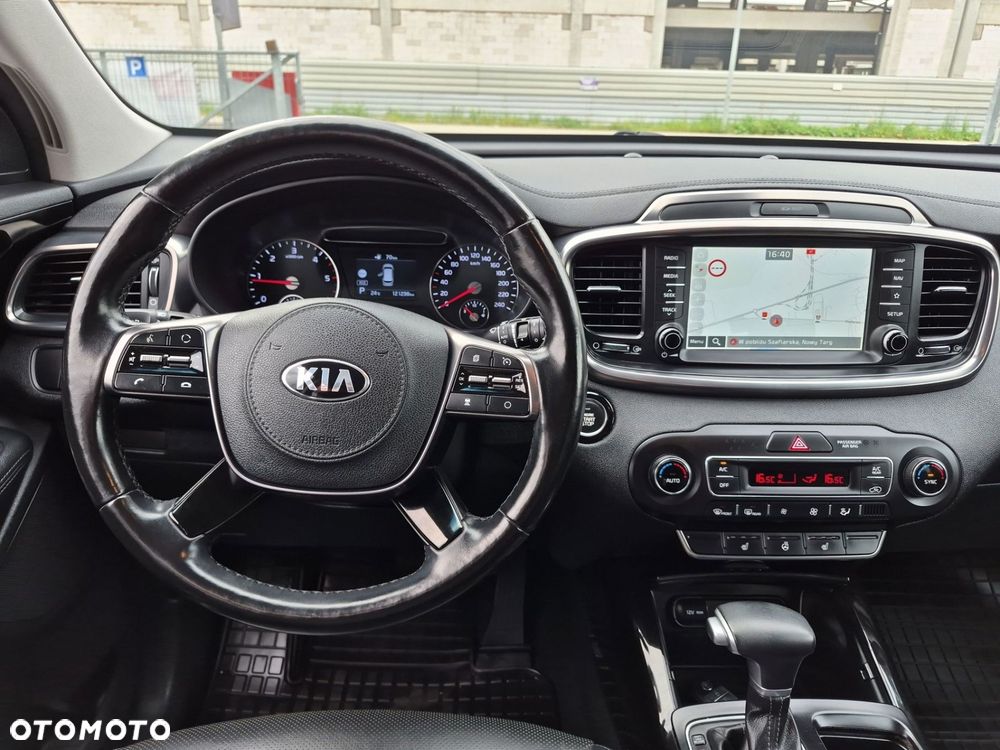 Kia Sorento - 13