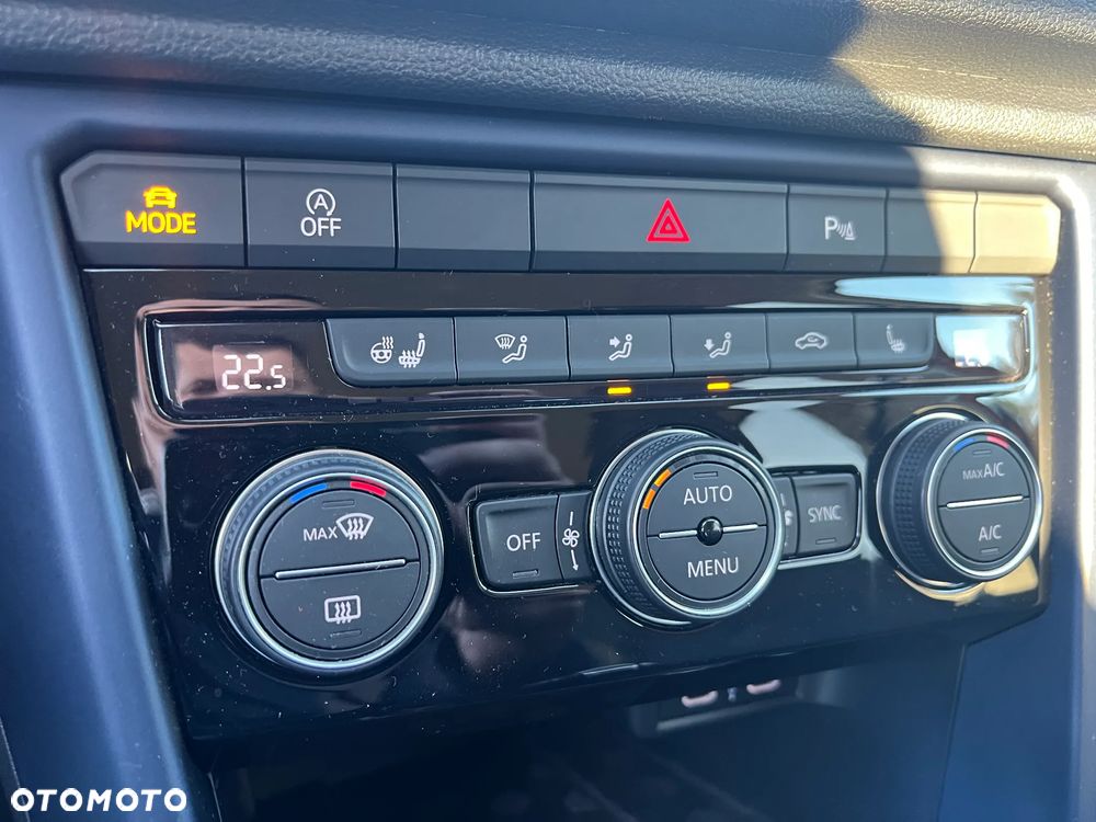 Volkswagen T-Roc 2.0 TDI SCR DSG UNITED - 17