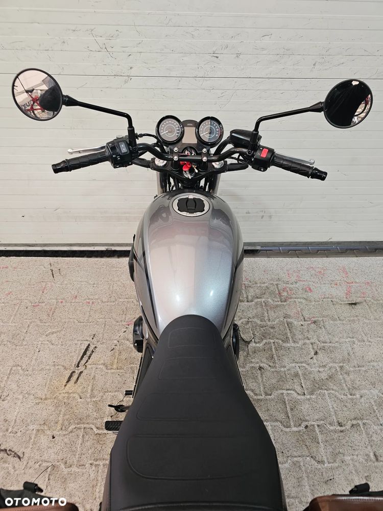 Kawasaki Z 650 RS - 30