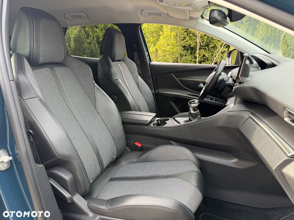 Peugeot 3008 BlueHDi 130 Stop & Start Allure - 34