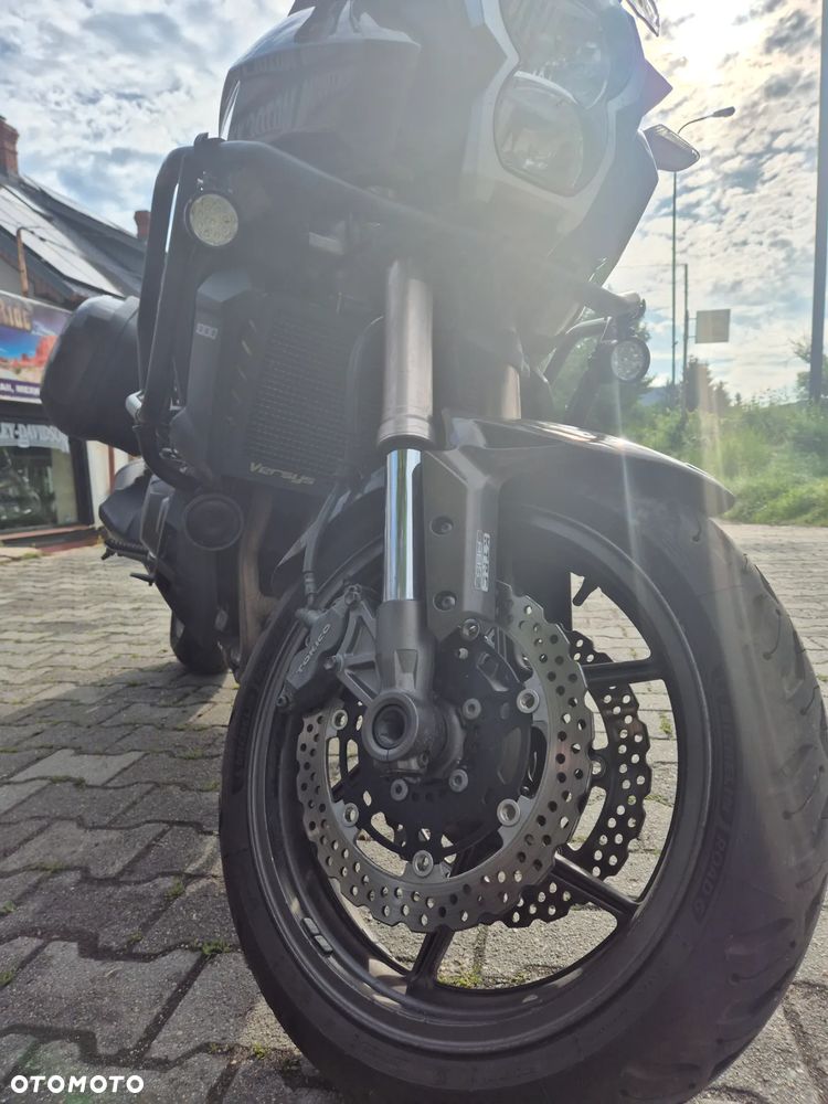 Kawasaki Versys 1000 - 10