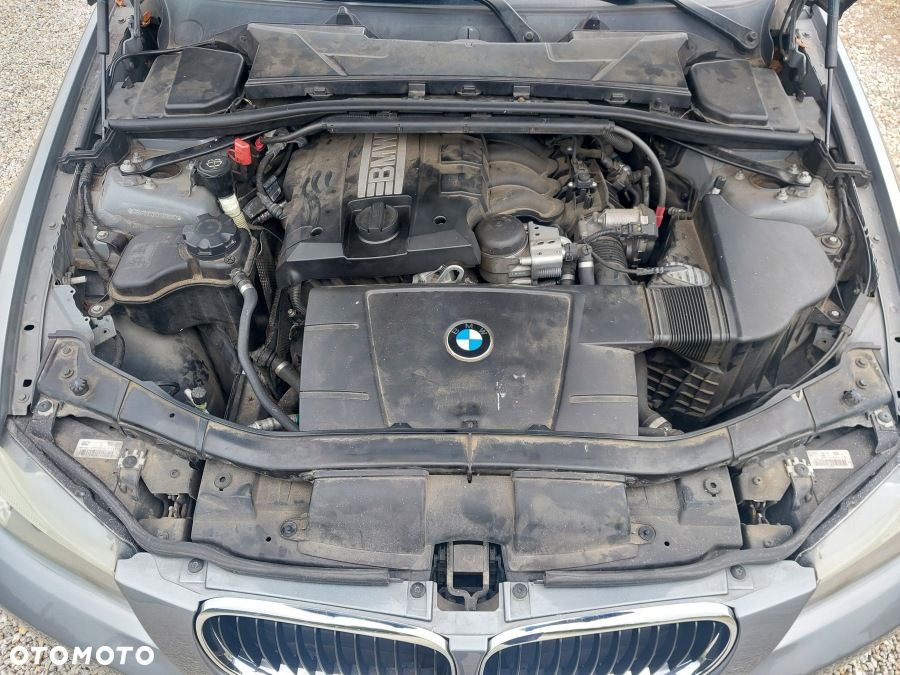 BMW Seria 3 320i Edition Lifestyle - 26