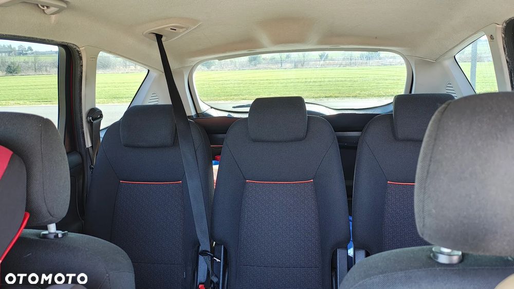 Ford S-Max 2.0 Trend - 21