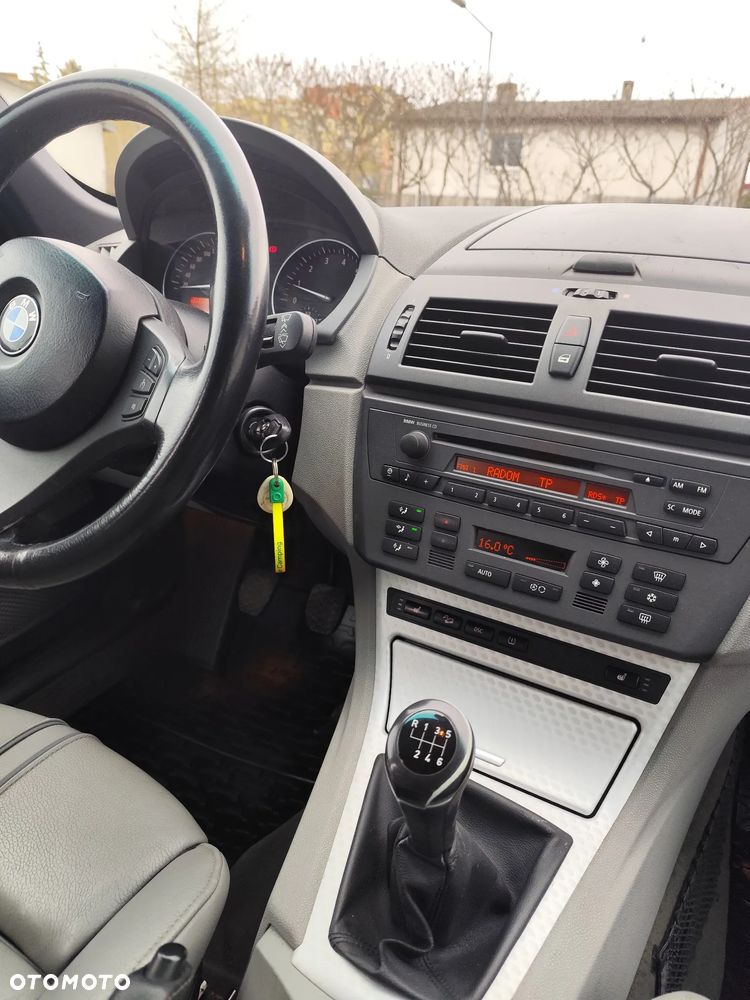 BMW X3 3.0i - 18