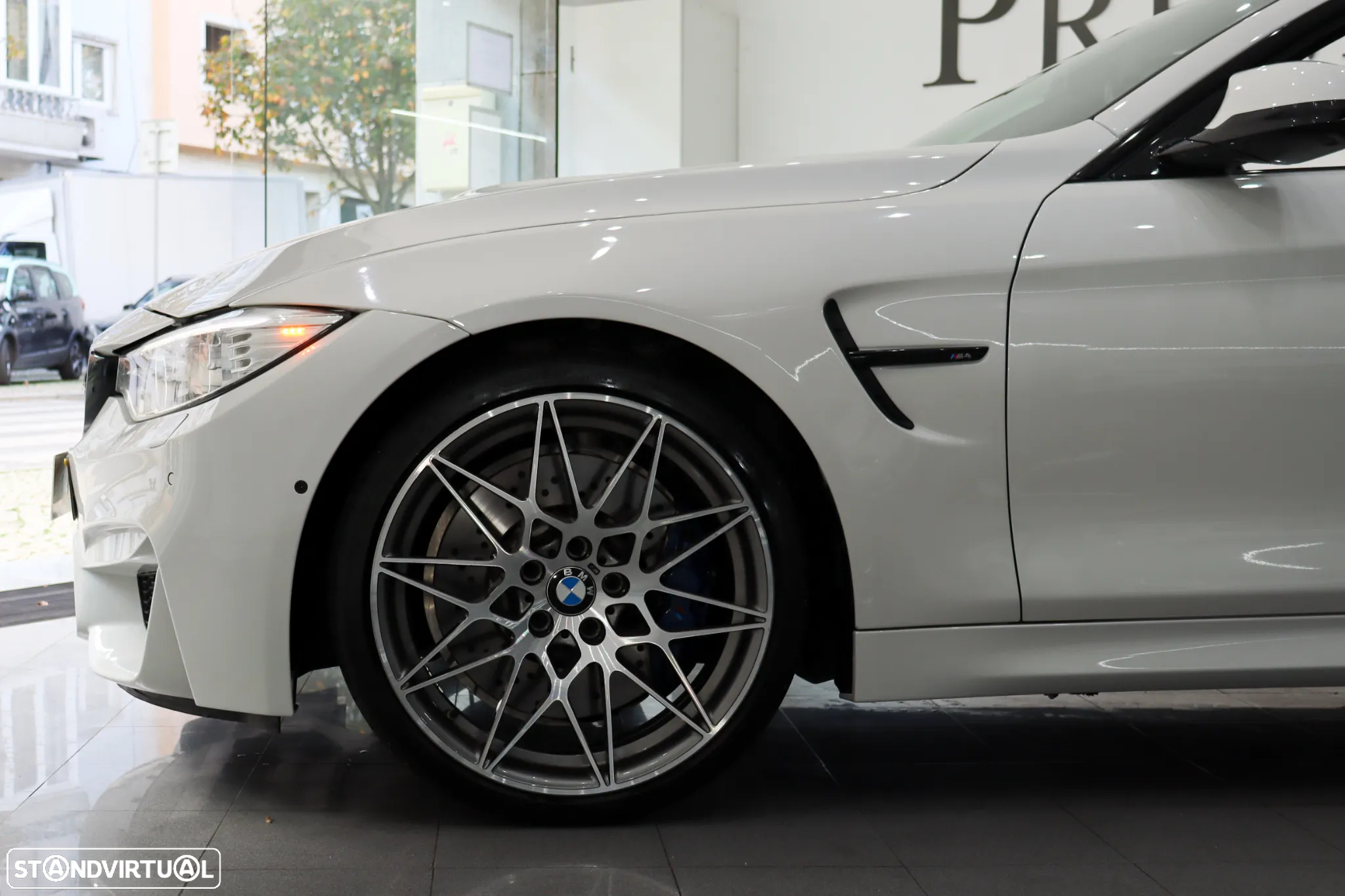 BMW M4 Cabrio DKG Competition - 6