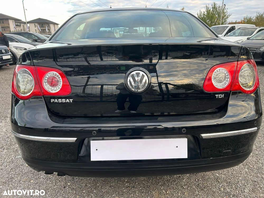Volkswagen Passat - 6
