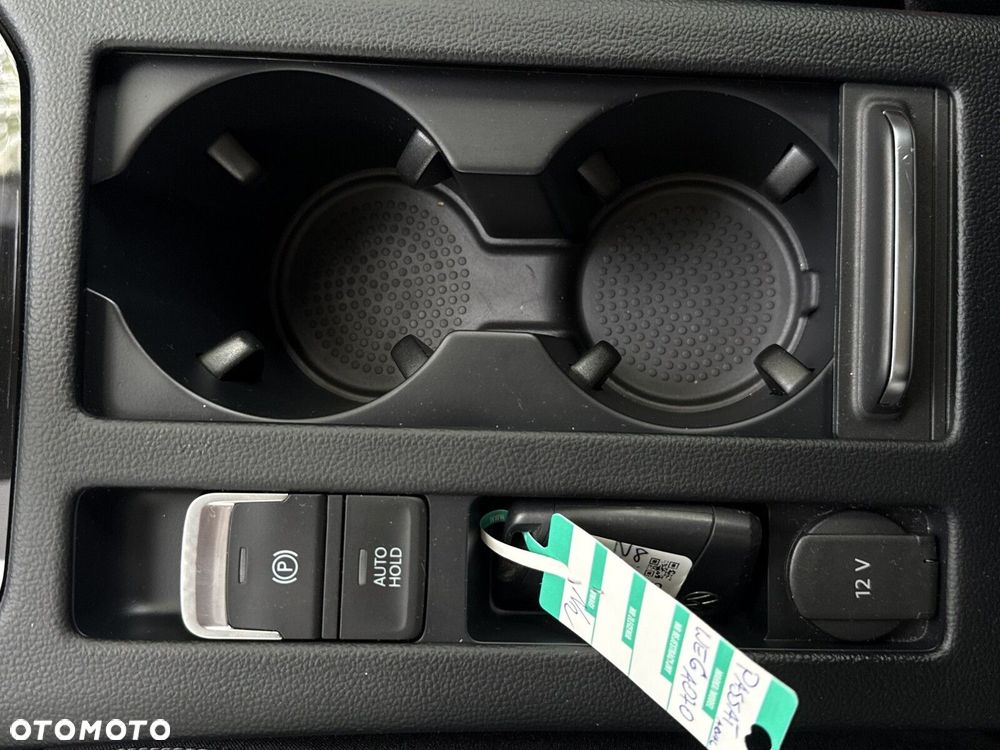 Volkswagen Passat 1.5 TSI EVO Business - 24