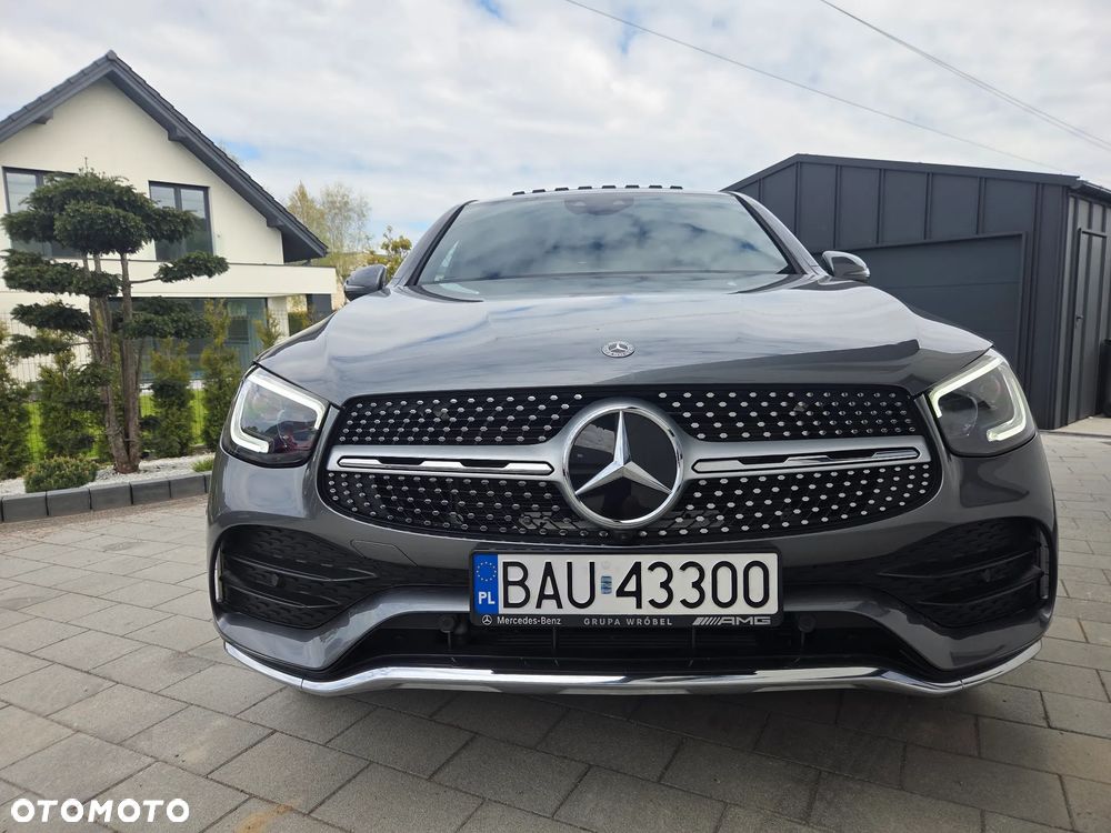 Mercedes-Benz GLC 200 4Matic 9G-TRONIC AMG Line Plus - 17