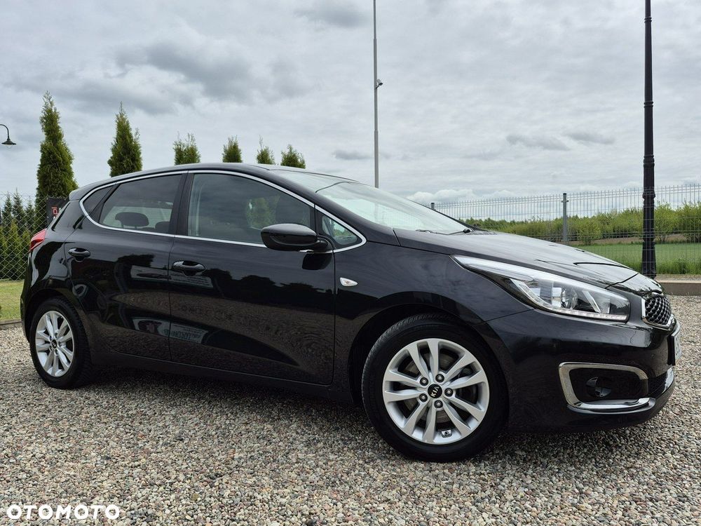 Kia Ceed - 17