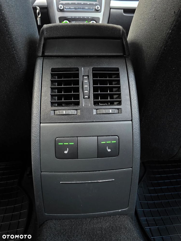 Skoda Octavia 1.6 Elegance - 20