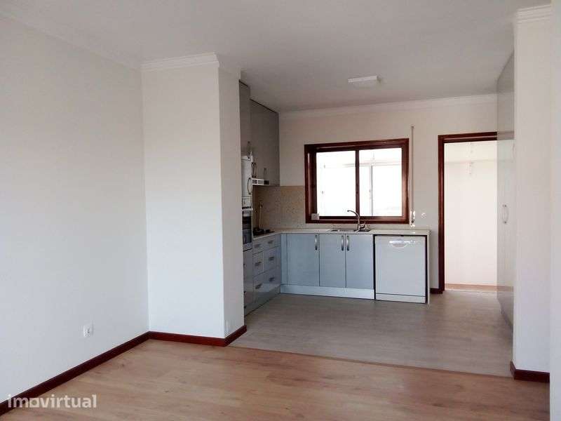 Apt T2 Furadouro vista mar - Grande imagem: 4/5
