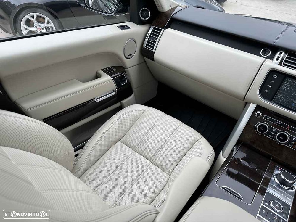 Land Rover Range Rover V8 Supercharged Autobiography Black - 22
