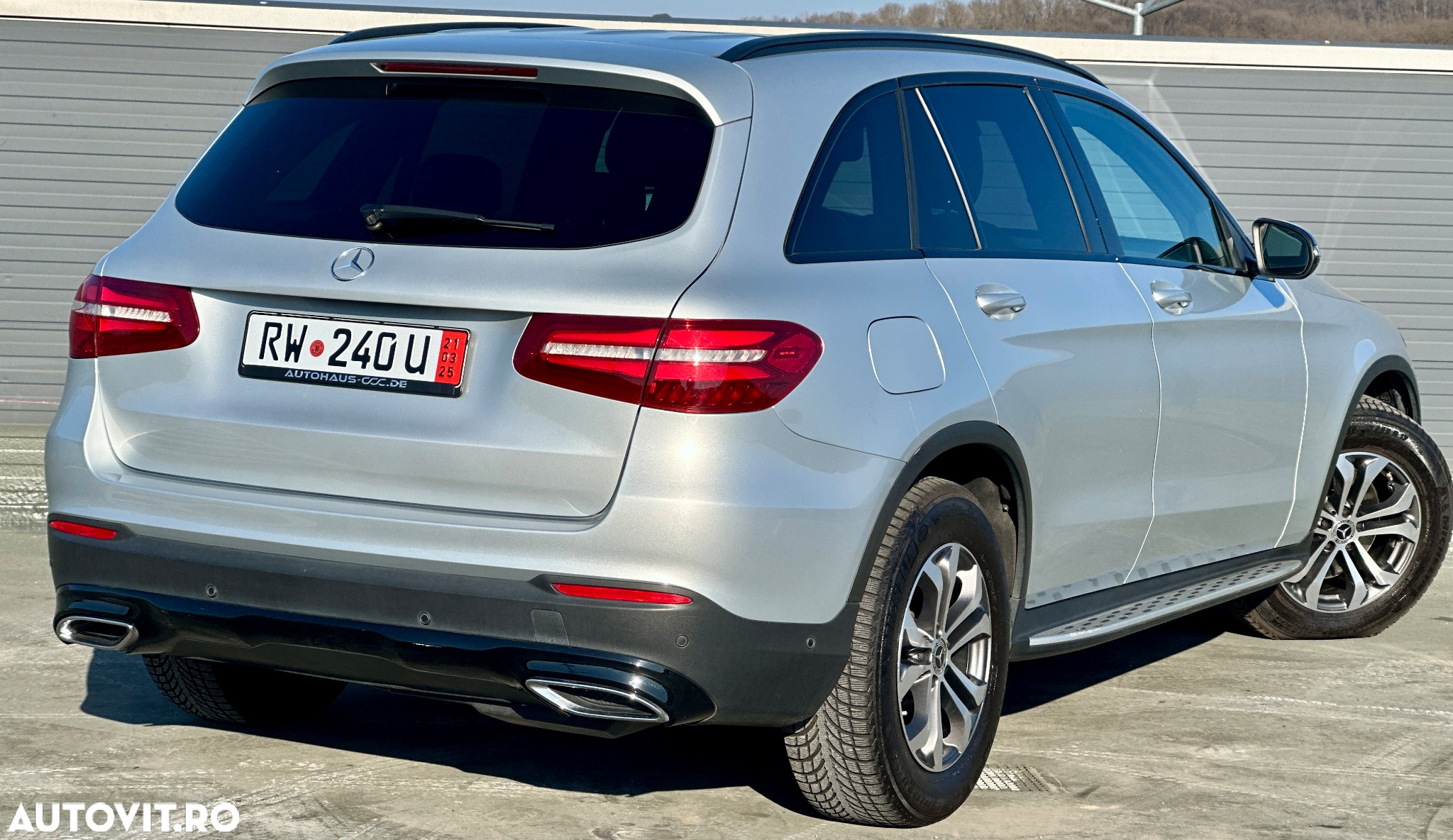 Mercedes-Benz GLC 220 d 4Matic 9G-TRONIC AMG Line - 4