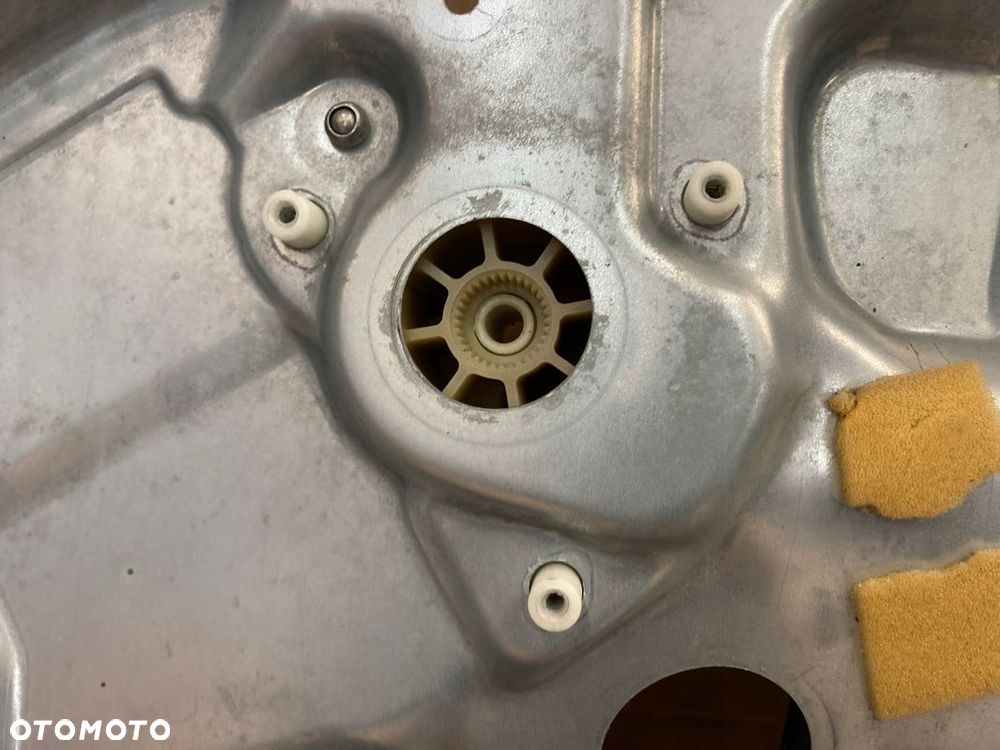 VW T5 MULTIVAN TRANSPORTER 03- PODNOŚNIK MECHANIZM SZYBY PRAWY ORYGINAŁ - 6