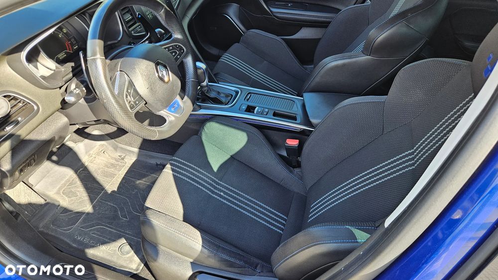 Renault Megane ENERGY TCe 205 EDC GT - 10