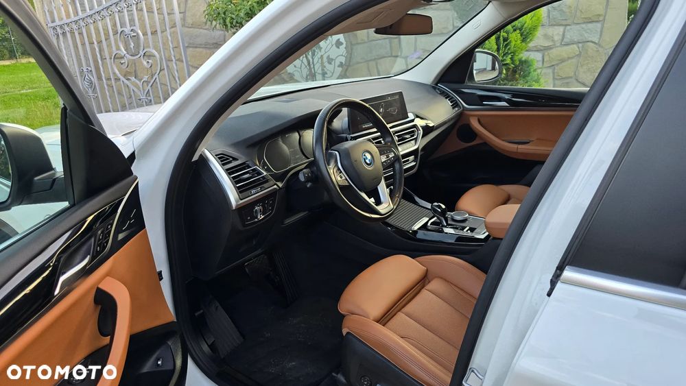 BMW X3 xDrive30e Business Edition sport - 37