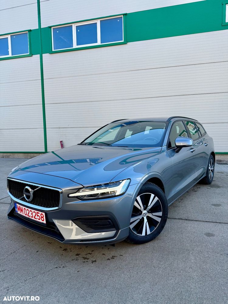 Volvo V60 D3 Momentum Core - 2