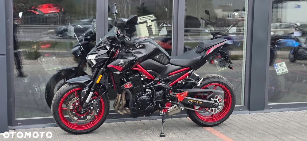 Kawasaki Z 900 - 25