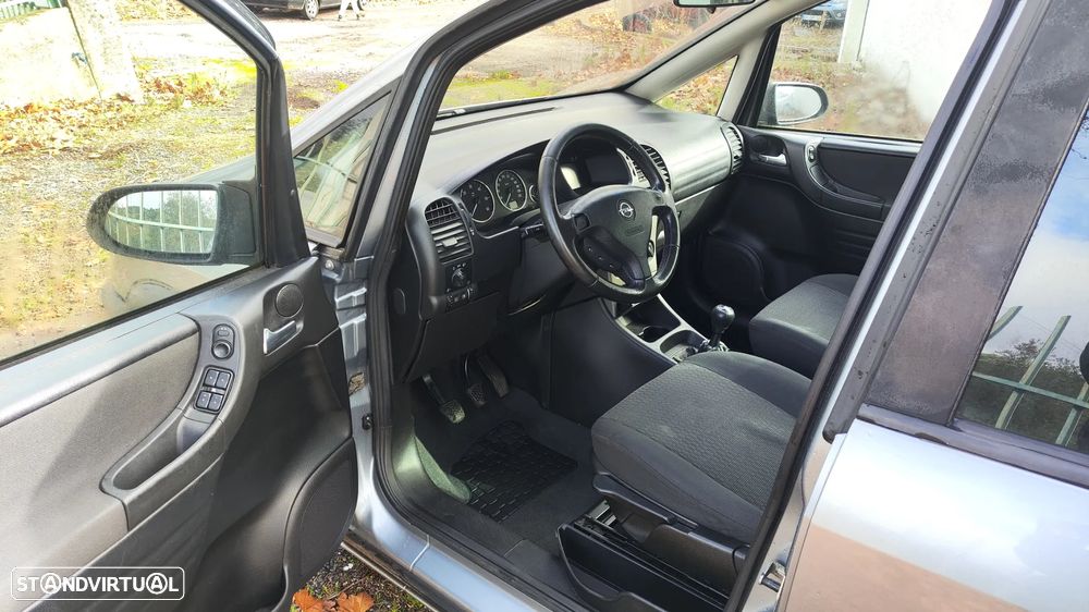 Opel Zafira 2.0 DTi Elegance - 6