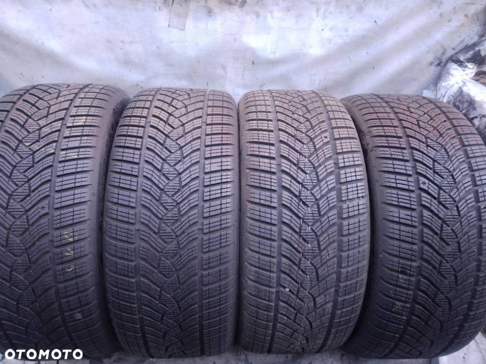 Goodyear Ultra Grip Performance + 245/45 R18 100h 2022 2023 2024 7-7.5mm - 1