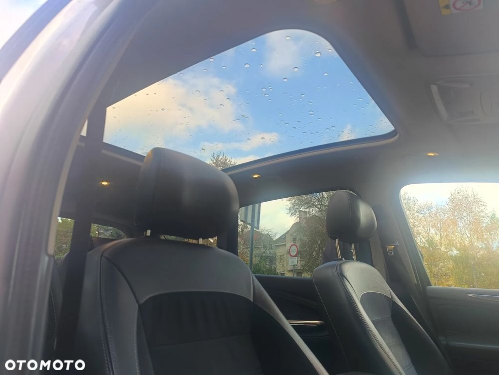 Ford S-Max 2.0 TDCi DPF Titanium - 9