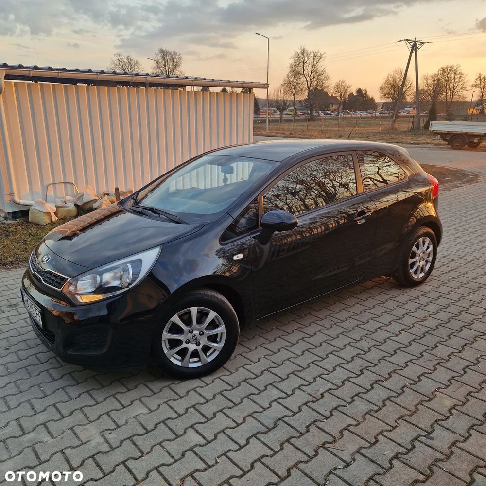Kia Rio 1.4 Spirit - 1